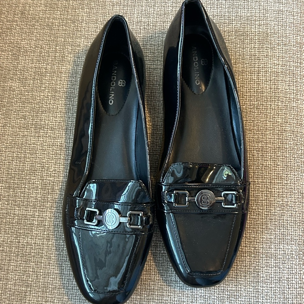 Bandolino Glossy Black Loafers for Women